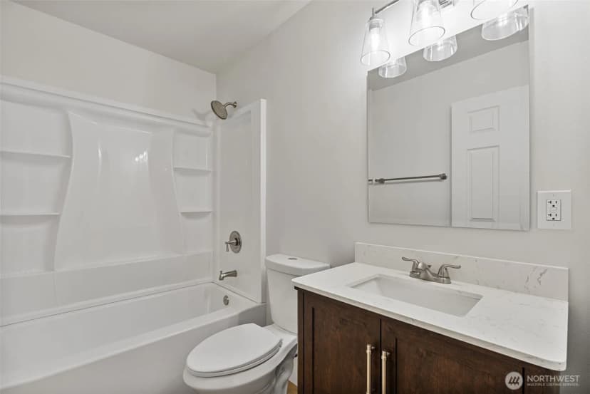 Property photo for 903 Byham Road, Winlock photo 18
