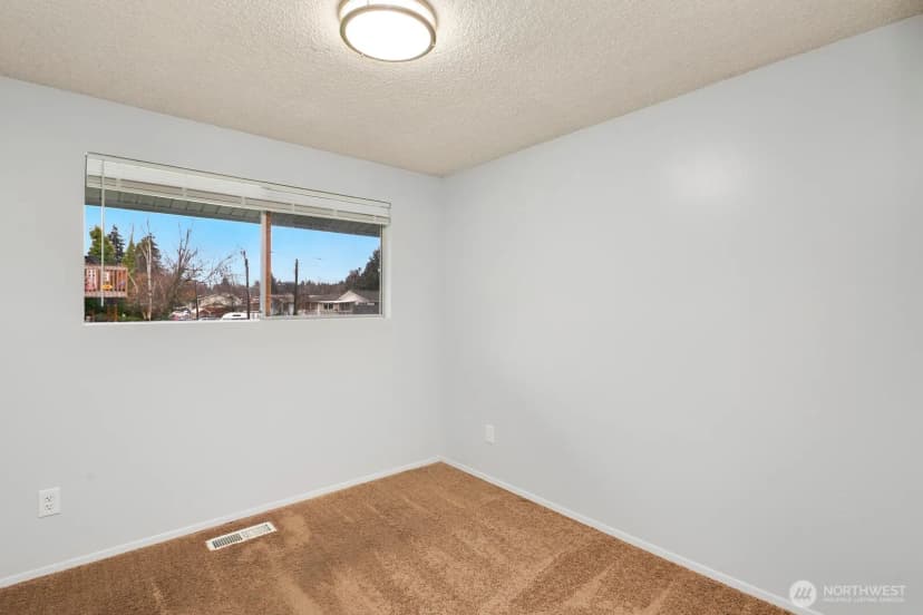 Property photo for 7537 44th Avenue S, Seattle photo 12