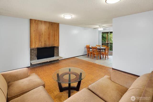Property photo for 7537 44th Avenue S, Seattle photo 5