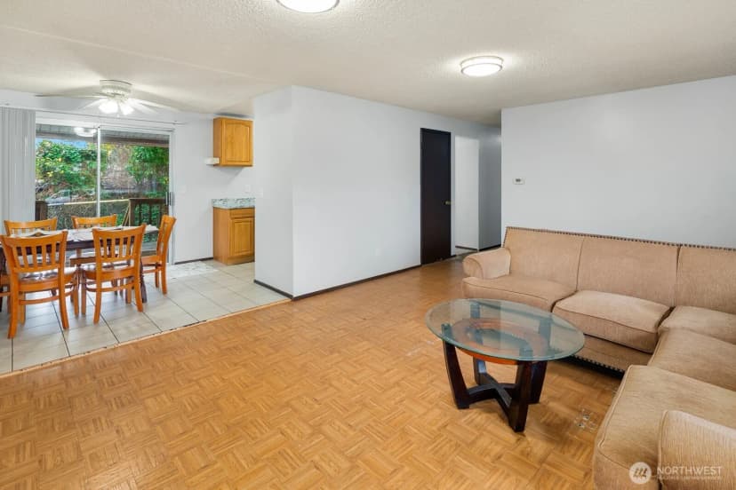 Property photo for 7537 44th Avenue S, Seattle photo 6