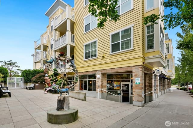 Property photo for 2901 Ne Blakeley Street #306, Seattle