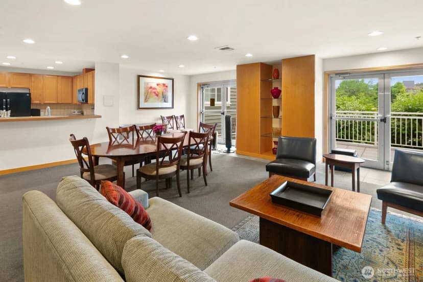 Property photo for 2901 Ne Blakeley Street #306, Seattle photo 17