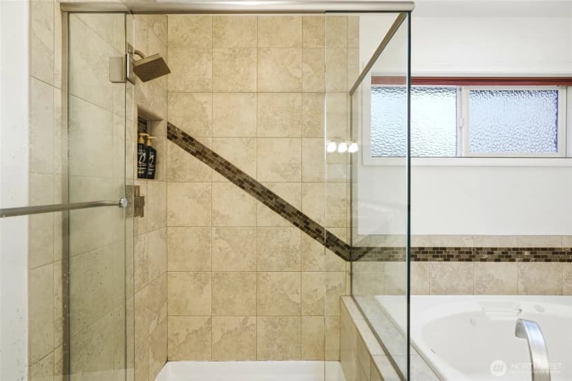 Property photo for 13945 Se 159th Place, Renton photo 33