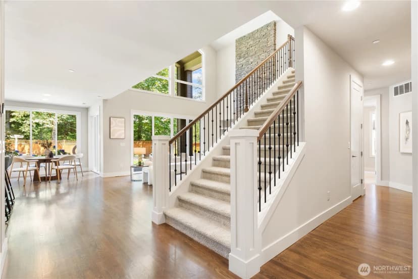 Property photo for 26546 Se Belvedere Way, Sammamish photo 12