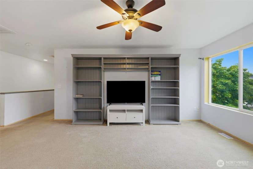 Property photo for 21284 Brevik Place Nw, Poulsbo photo 12