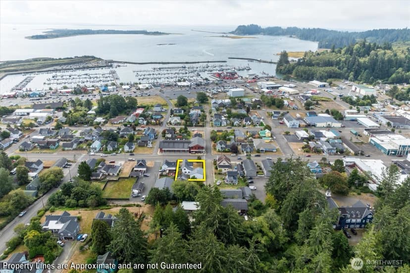 Property photo for 304 Spruce Street E, Ilwaco photo 30