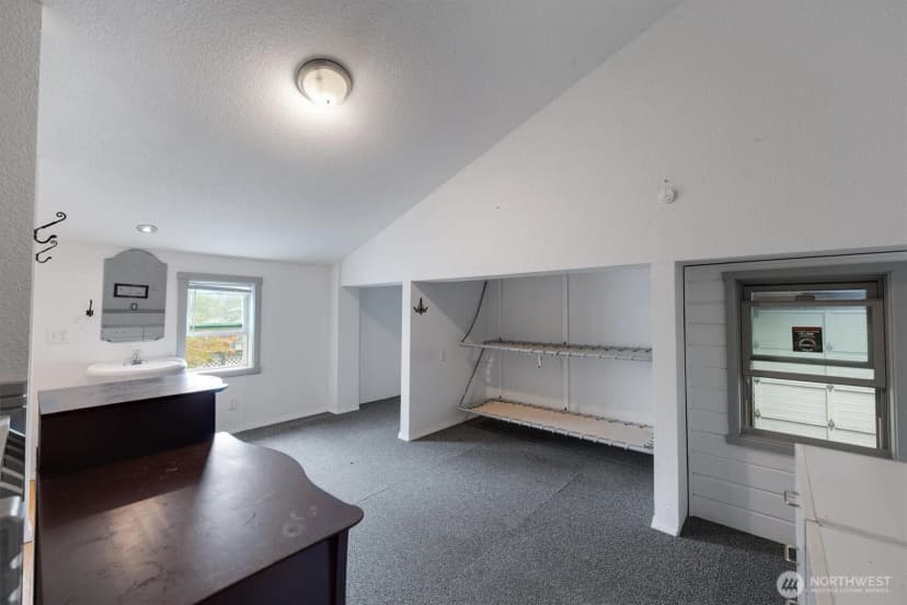 Property photo for 304 Spruce Street E, Ilwaco photo 27