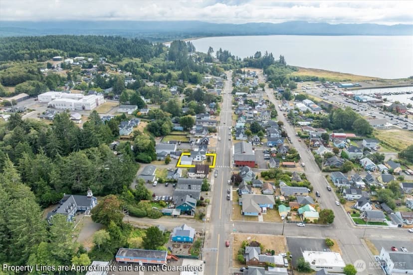 Property photo for 304 Spruce Street E, Ilwaco photo 35