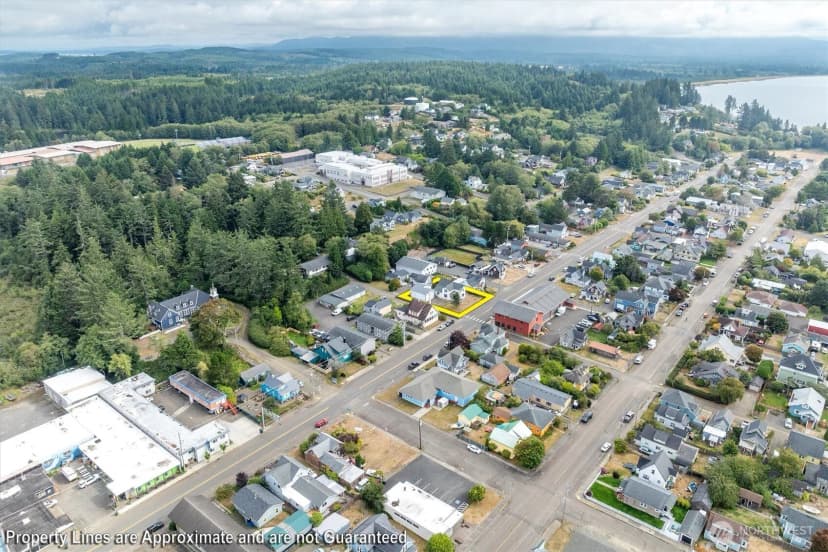 Property photo for 304 Spruce Street E, Ilwaco photo 34