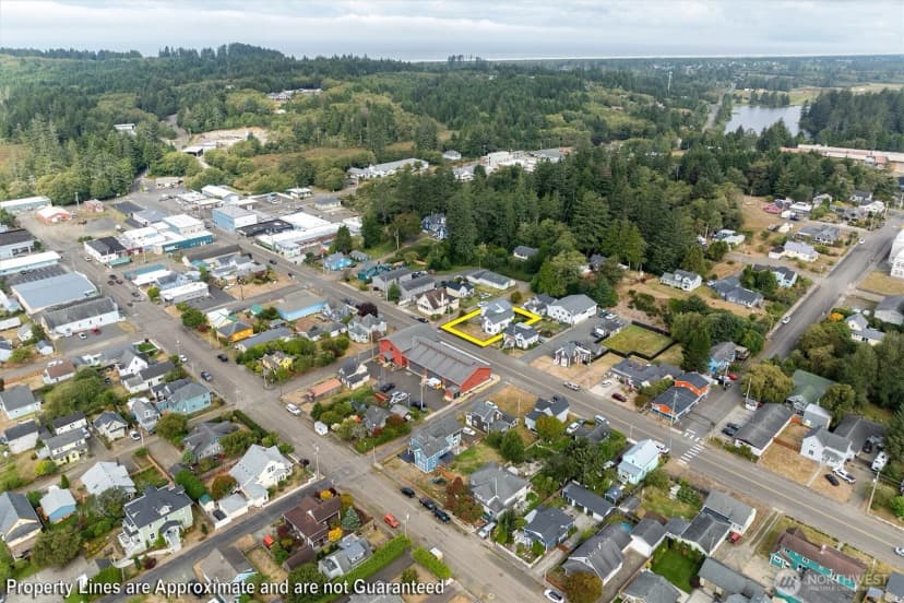 Property photo for 304 Spruce Street E, Ilwaco photo 37