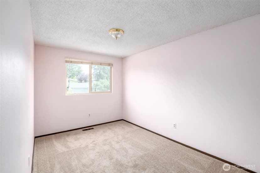 Property photo for 30031 45th Place S, Auburn photo 23