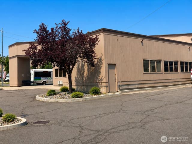 Property photo for 303 2nd Avenue, Okanogan photo 2