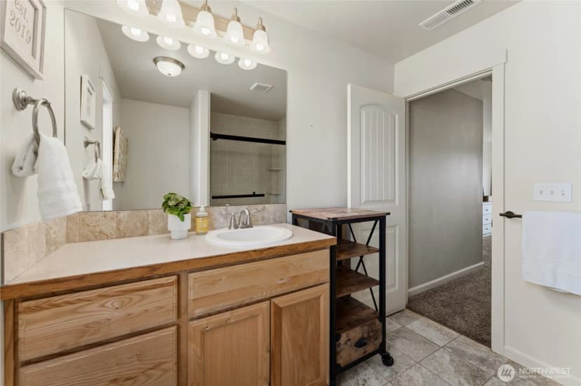 Property photo for 434 N Wilson Street, Chelan photo 17