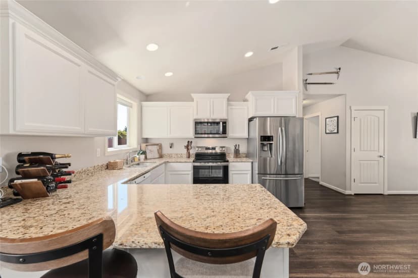 Property photo for 434 N Wilson Street, Chelan photo 8