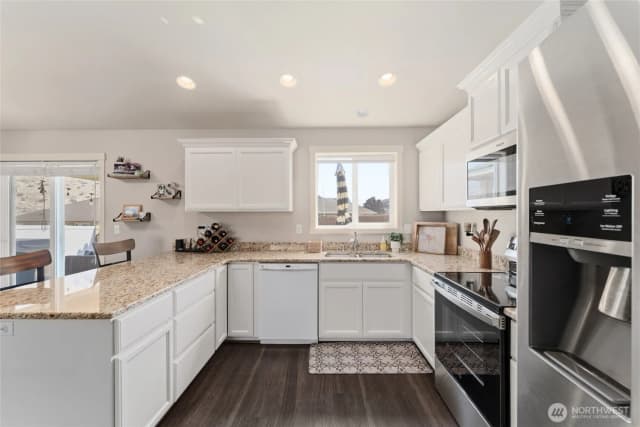 Property photo for 434 N Wilson Street, Chelan photo 4