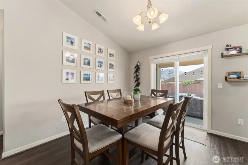 Property photo for 434 N Wilson Street, Chelan photo 9