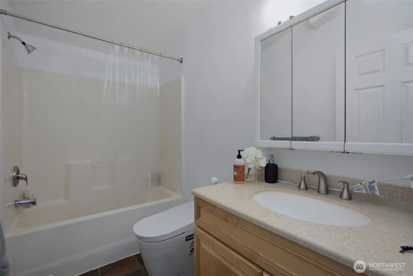 Property photo for 18908 Se 116th Place, Issaquah photo 23