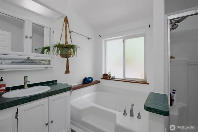 Property photo for 18908 Se 116th Place, Issaquah photo 18