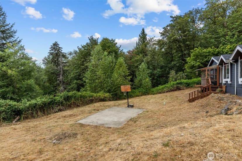 Property photo for 18908 Se 116th Place, Issaquah photo 32
