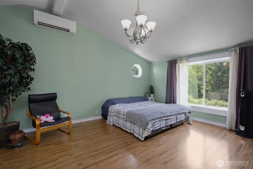 Property photo for 18908 Se 116th Place, Issaquah photo 14