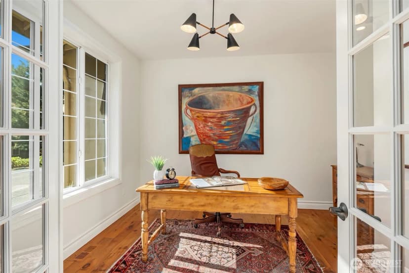 Property photo for 12022 Ne 97th Street, Kirkland photo 5