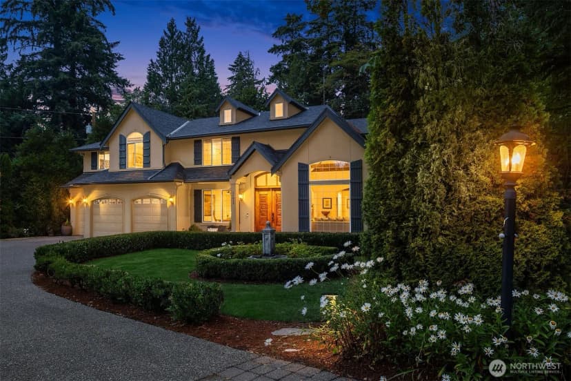 Property photo for 12022 Ne 97th Street, Kirkland