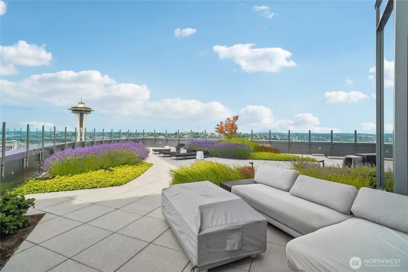 Property photo for 2510 6th Avenue #1706, Seattle photo 11
