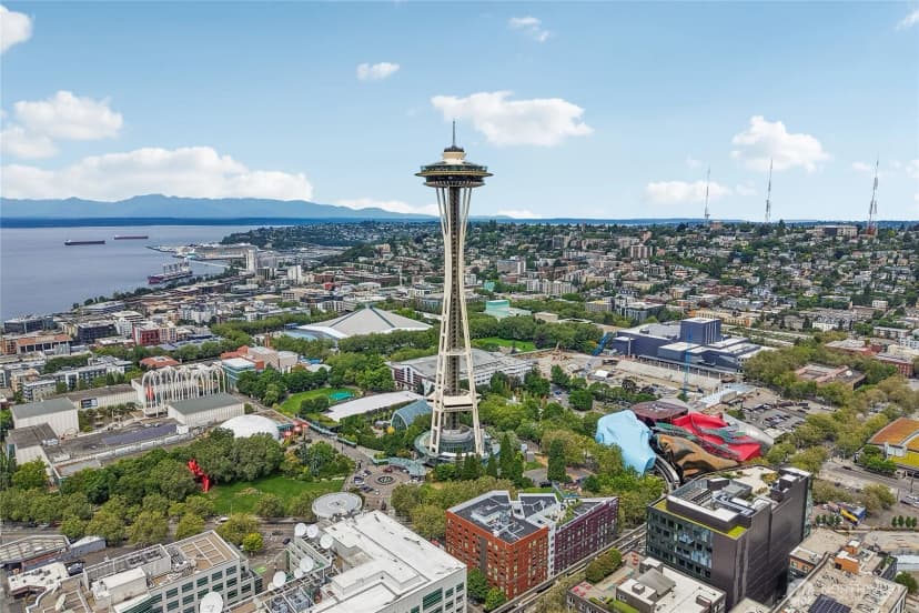 Property photo for 2510 6th Avenue #1706, Seattle photo 10