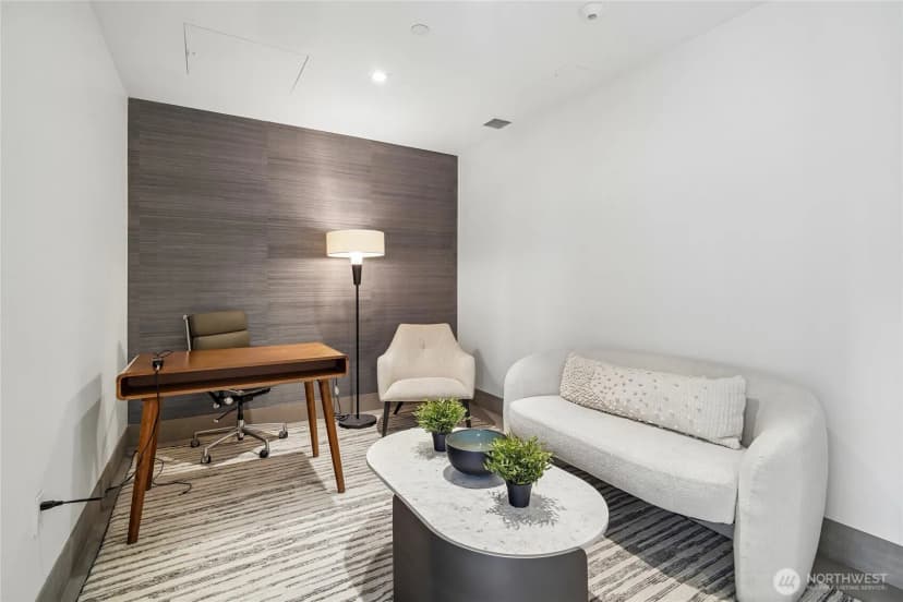 Property photo for 2510 6th Avenue #1706, Seattle photo 27