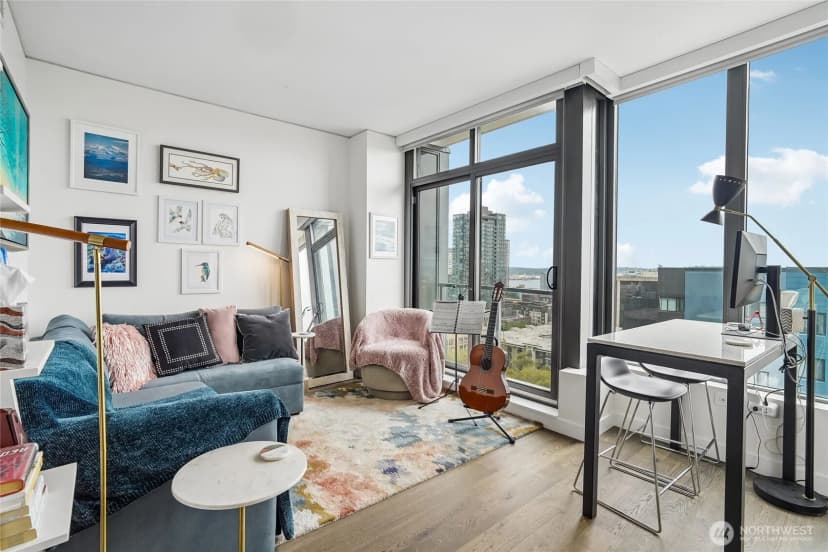 Property photo for 2510 6th Avenue #1706, Seattle