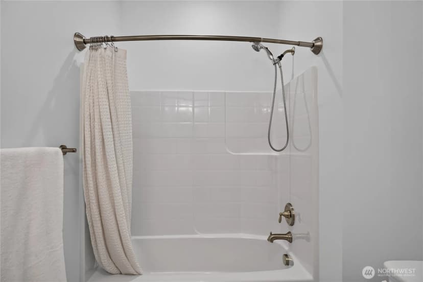 Property photo for 1907 Cay Way, Anacortes photo 31