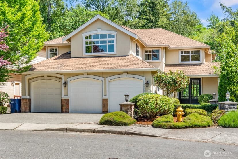 Property photo for 8816 140th Avenue Se, Newcastle