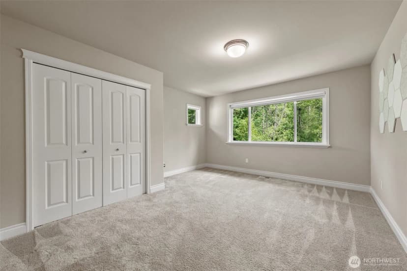 Property photo for 8816 140th Avenue Se, Newcastle photo 22
