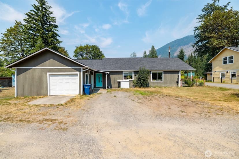 Property photo for 26706 469th Avenue Ne, Darrington photo 33