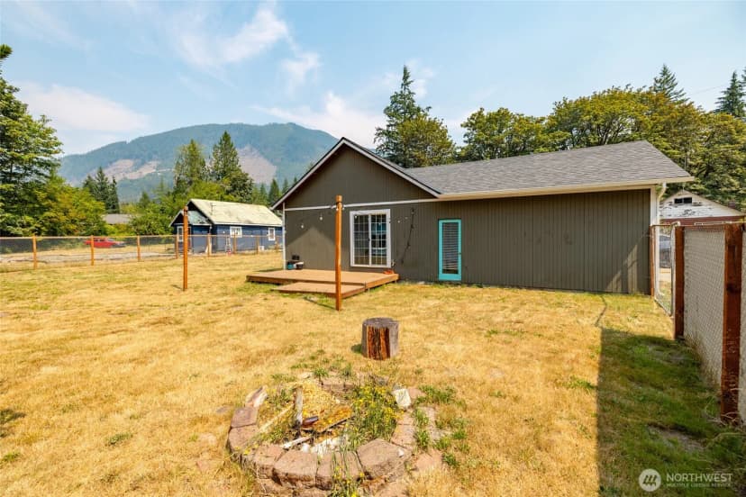 Property photo for 26706 469th Avenue Ne, Darrington photo 27