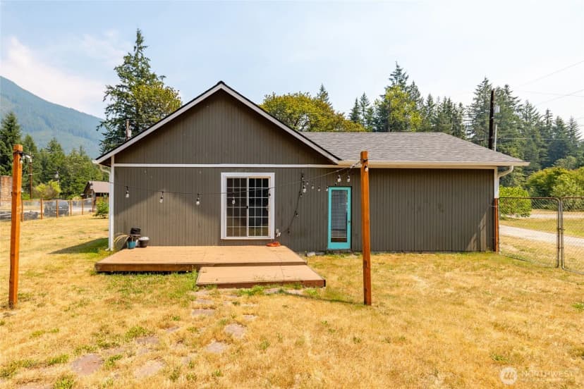 Property photo for 26706 469th Avenue Ne, Darrington photo 29