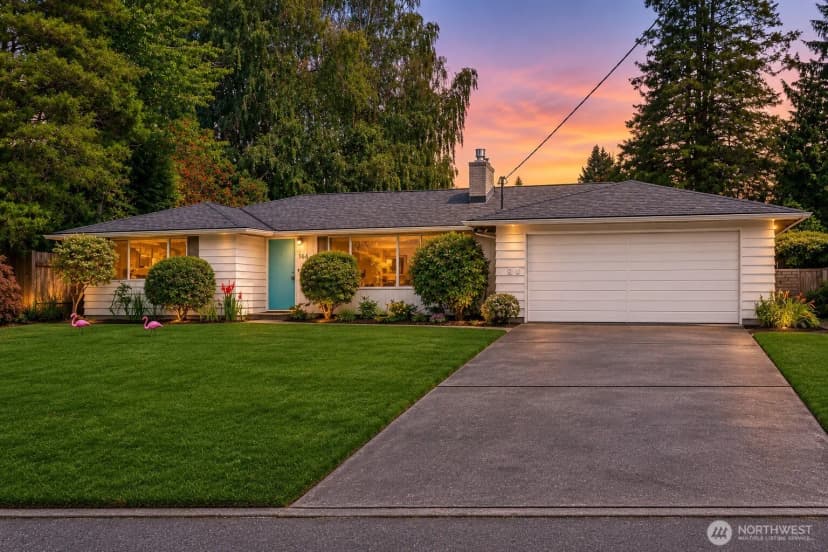 Property photo for 16630 3rd Avenue S, Burien