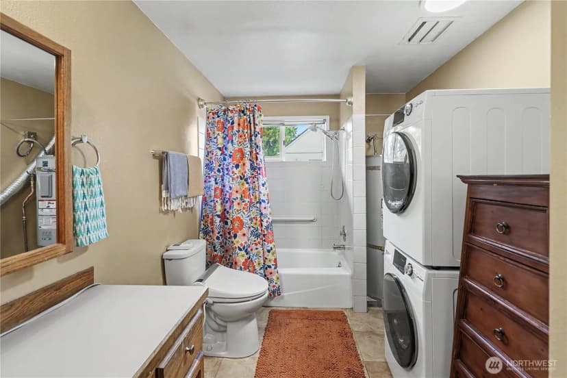 Property photo for 1114 W Sixteenth Street, Port Angeles photo 19