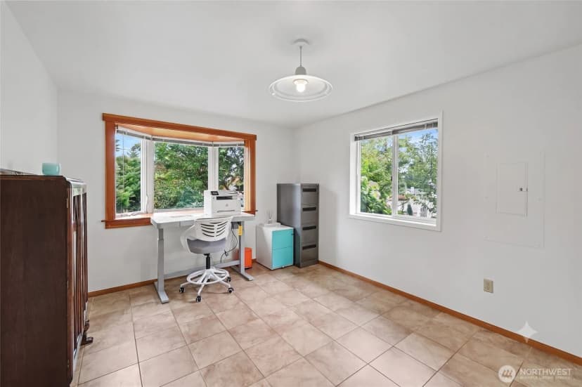 Property photo for 1114 W Sixteenth Street, Port Angeles photo 17