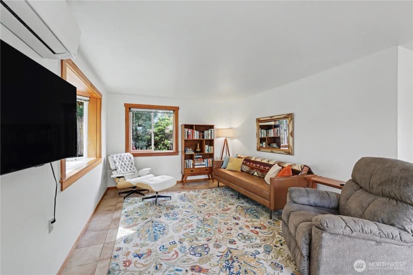 Property photo for 1114 W Sixteenth Street, Port Angeles photo 6