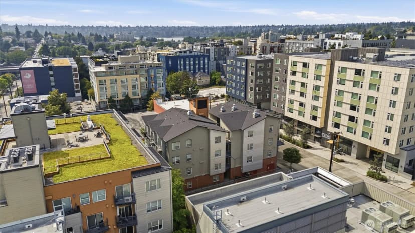 Property photo for 1026 Ne 65th Street #519, Seattle photo 23