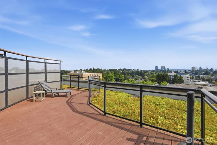 Property photo for 1026 Ne 65th Street #519, Seattle photo 27