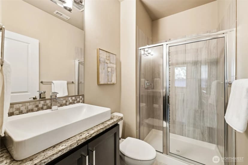 Property photo for 19311 Meridian Drive Se, Bothell photo 6