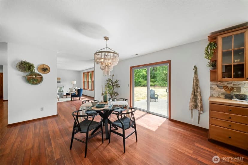 Property photo for 5542 Meadowood Lane Ne, Olympia photo 17