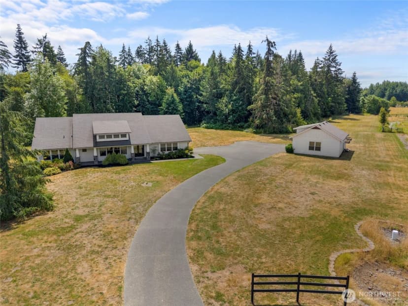 Property photo for 5542 Meadowood Lane Ne, Olympia photo 6