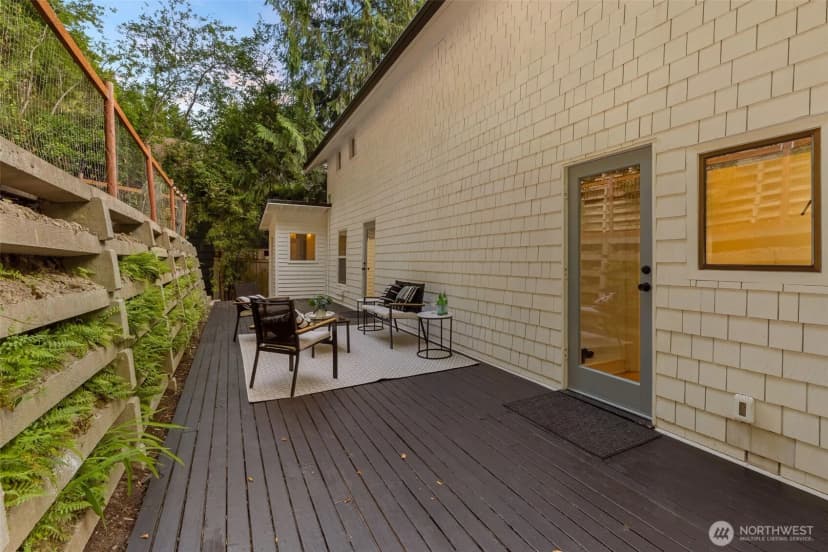 Property photo for 9674 50th Avenue Sw, Seattle photo 34