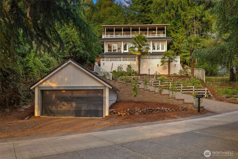 Property photo for 9674 50th Avenue Sw, Seattle photo 36