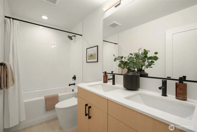 Property photo for 1912 B Ferry Avenue Sw, Seattle photo 14