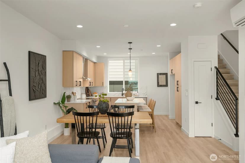 Property photo for 1912 B Ferry Avenue Sw, Seattle photo 17