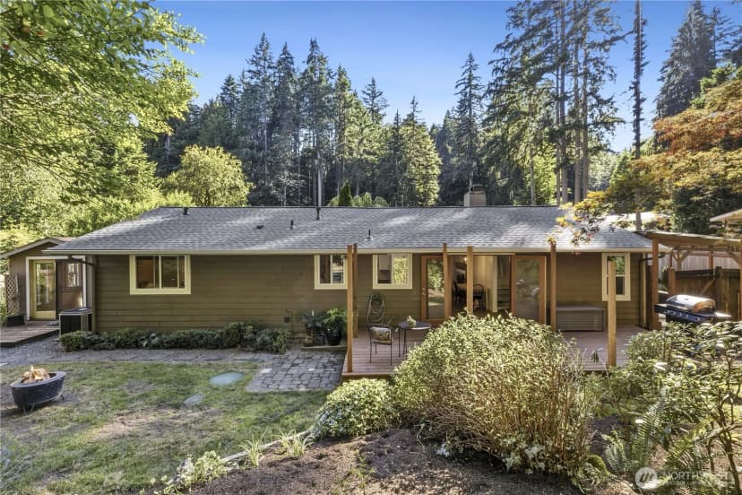 Property photo for 17304 Ne 156th Street, Woodinville photo 12